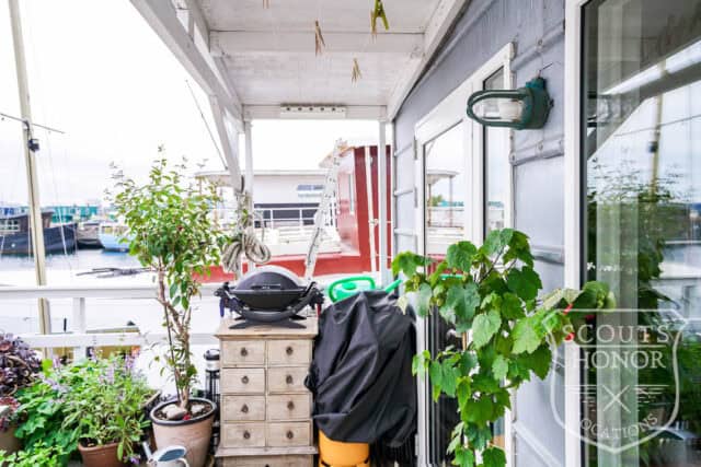 husbåd københavn tiny house ocean view location denmark scoutshonor 01