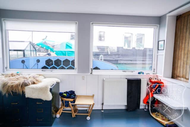 husbåd københavn tiny house ocean view location denmark scoutshonor 29