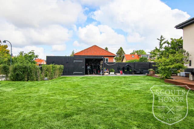 hellerup moderne funkisvilla udendørs lounge location denmark scoutshonor 12