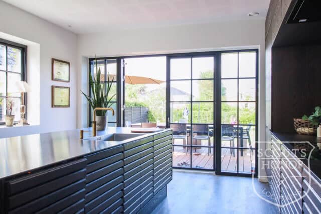 hellerup moderne funkisvilla udendørs lounge location denmark scoutshonor 49