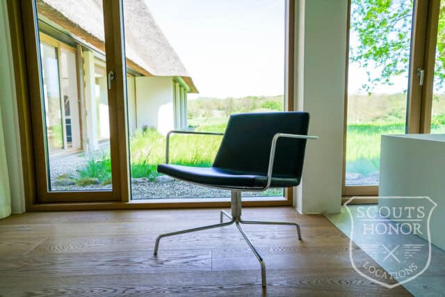landsted aarhus idyl panoramavinduer lysindfald location denmark scoutshonor 36