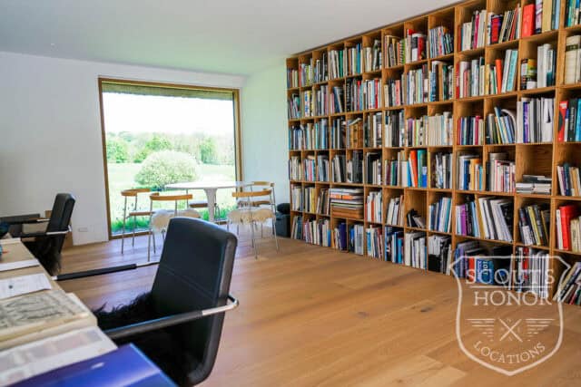 landsted aarhus idyl panoramavinduer lysindfald location denmark scoutshonor 53