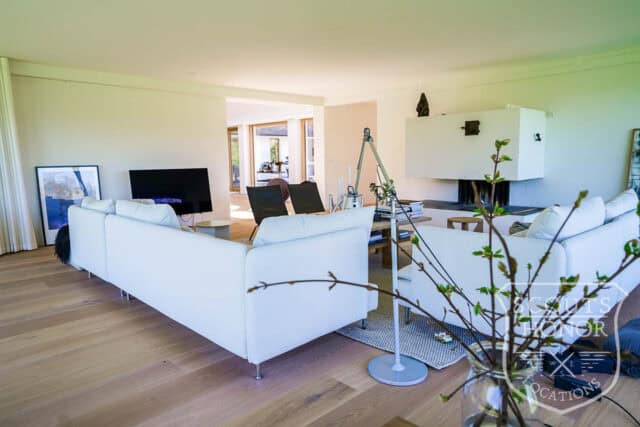 landsted aarhus idyl panoramavinduer lysindfald location denmark scoutshonor 65