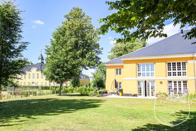 rækkehus værløse istandsat højt til loftet interiør location denmark scoutshonor 07