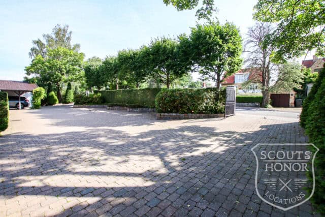 villa lyngby pool dansk design photoshoot location denmark scoutshonor 81