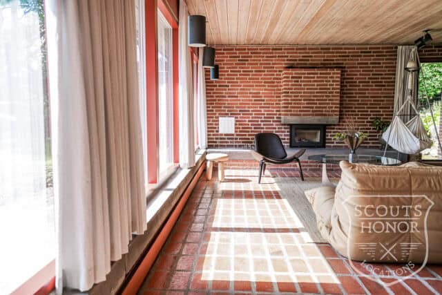 aarhus villa røde mursten naturgrund 70'er location denmark scoutshonor 62
