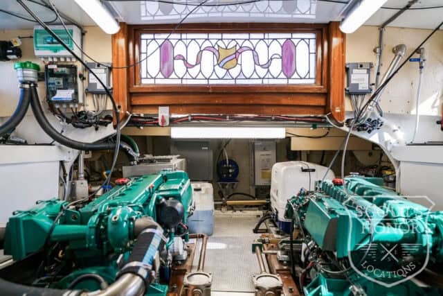 husbåd historisk yacht træbeklædning soldæk location denmark scoutshonor 03