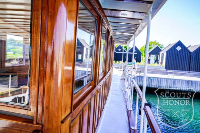 husbåd historisk yacht træbeklædning soldæk location denmark scoutshonor 44