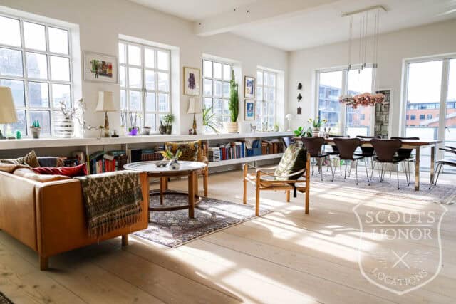 lejlighed islands brygge lyserødt køkken dansk design store vinduer location denmark scoutshonor 39