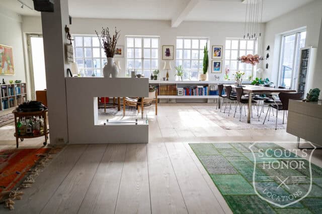 lejlighed islands brygge lyserødt køkken dansk design store vinduer location denmark scoutshonor 49