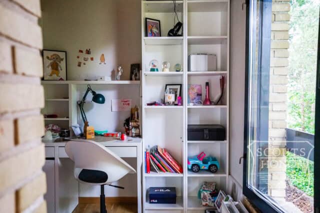 arkitekttegnet gule mursten retro originale detaljer location denmark scoutshonor 75