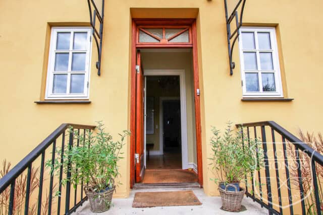 frederiksberg villa herskabelig stuk have location denmark scoutshonor 50