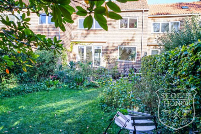 vanløse rækkehus retro grønt køkken location denmark scoutshonor 17