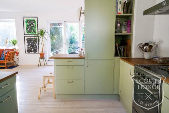 vanløse rækkehus retro grønt køkken location denmark scoutshonor 59