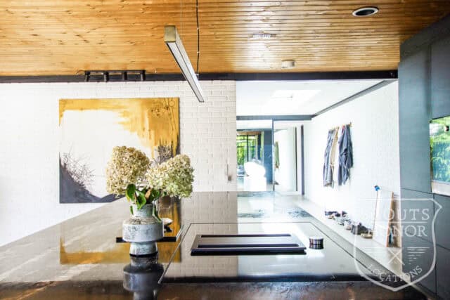 arkitekttegnet 50'erne udendørs lounge udekøkken location denmark scoutshonor 66