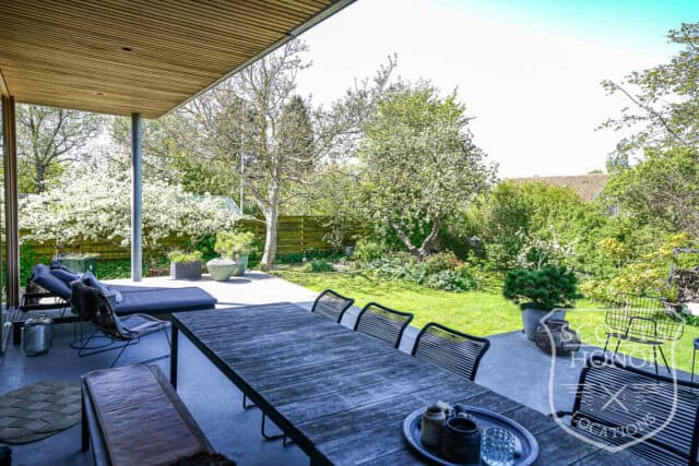 arkitekttegnet villa beton moderne arkitektur interiør location denmark scoutshonor 014