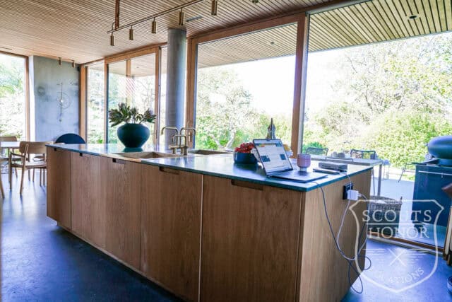 arkitekttegnet villa beton moderne arkitektur interiør location denmark scoutshonor 085