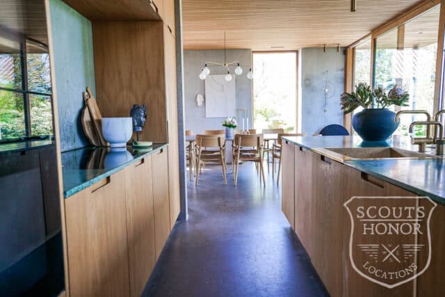 arkitekttegnet villa beton moderne arkitektur interiør location denmark scoutshonor 089