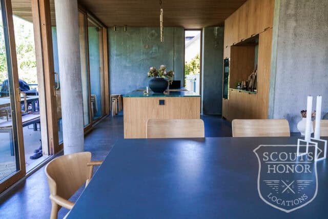 arkitekttegnet villa beton moderne arkitektur interiør location denmark scoutshonor 091