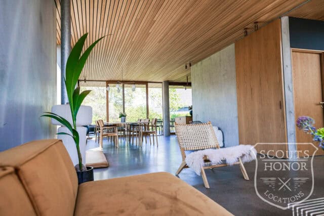 arkitekttegnet villa beton moderne arkitektur interiør location denmark scoutshonor 097