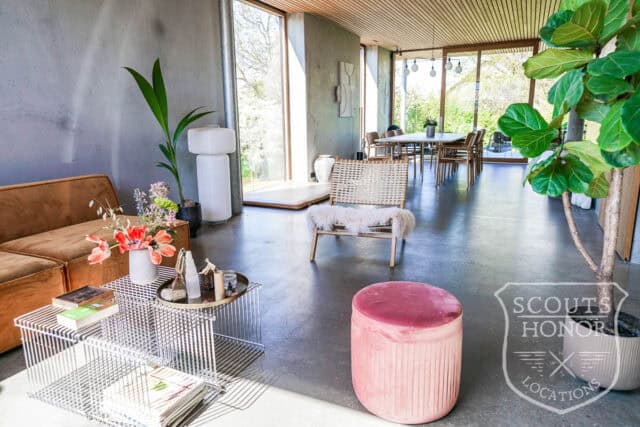 arkitekttegnet villa beton moderne arkitektur interiør location denmark scoutshonor 098