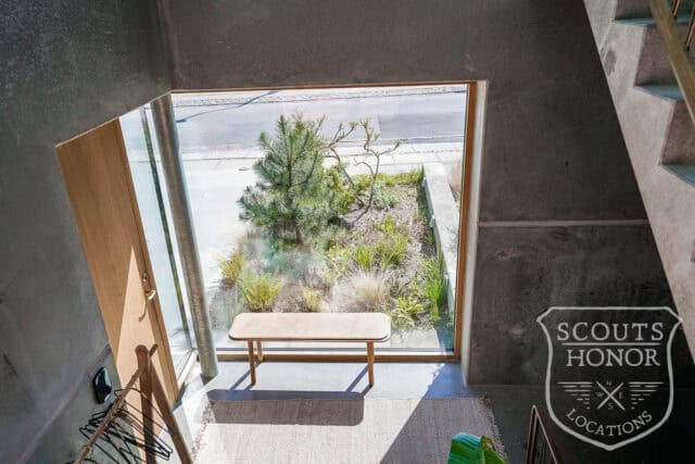 arkitekttegnet villa beton moderne arkitektur interiør location denmark scoutshonor 102