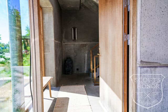 arkitekttegnet villa beton moderne arkitektur interiør location denmark scoutshonor 107