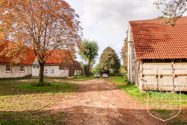 ridestald idyl trækonstruktion udsigt til mark location denmark scoutshonor 27
