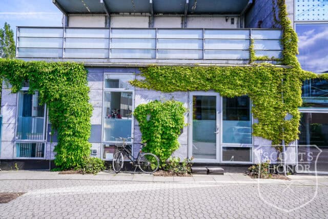 stuelejlighed tidligere fabrik new yorker store vinduer location denmark scoutshonor 03