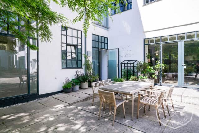 stuelejlighed tidligere fabrik new yorker store vinduer location denmark scoutshonor 10 2
