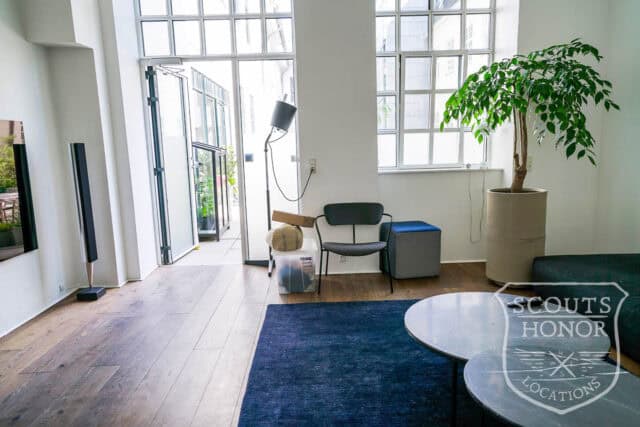 stuelejlighed tidligere fabrik new yorker store vinduer location denmark scoutshonor 16