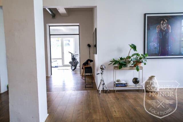 stuelejlighed tidligere fabrik new yorker store vinduer location denmark scoutshonor 42