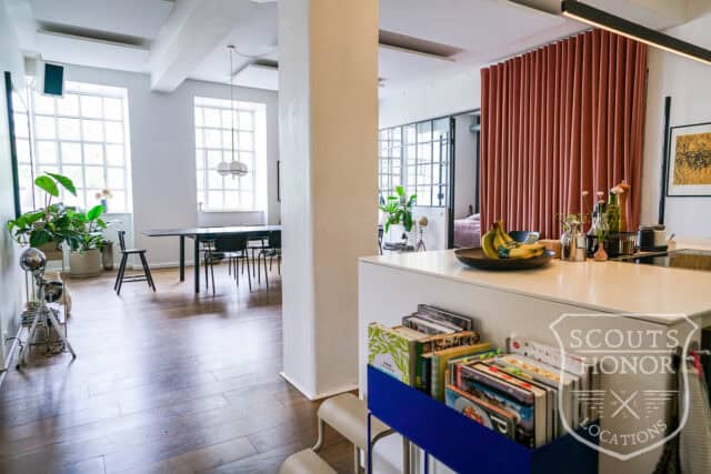 stuelejlighed tidligere fabrik new yorker store vinduer location denmark scoutshonor 47