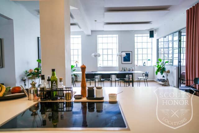 stuelejlighed tidligere fabrik new yorker store vinduer location denmark scoutshonor 48