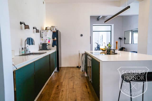 stuelejlighed tidligere fabrik new yorker store vinduer location denmark scoutshonor 49