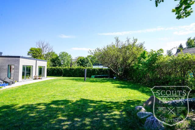 villa nybyg ovenlys køkkenalrum have location denmark scoutshonor 17