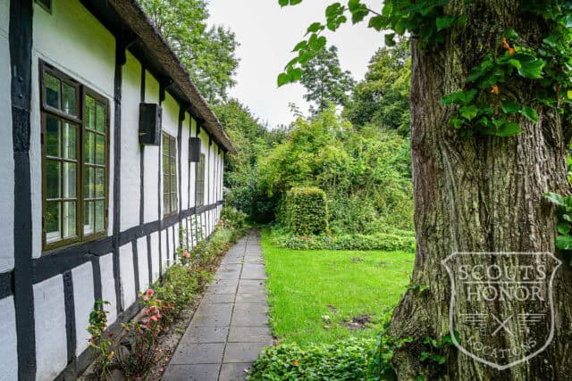 præstegård bindingsværk villa jylland loft location denmark scoutshonor 035
