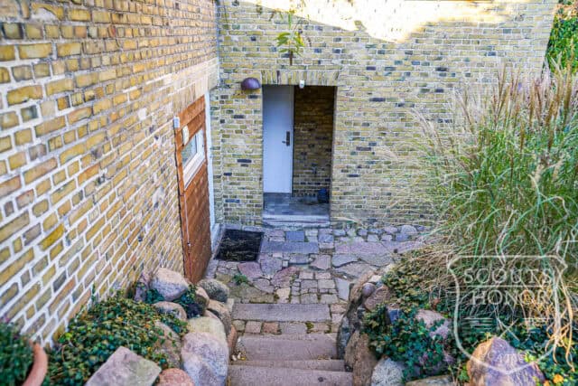 villa gule mursten arkitekttegnet retro location denmark scoutshonor 024