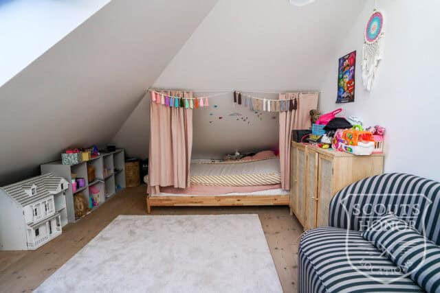 villa wooden kitchen original details garden location denmark scoutshonor 41