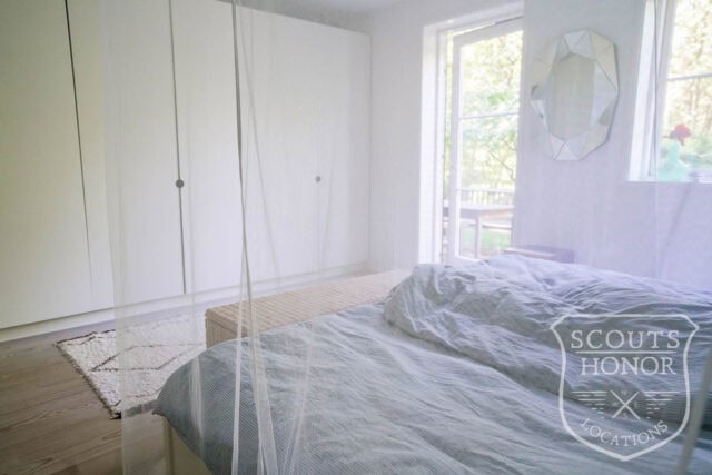 sommerhus landsted privat sø idyl hønsehus location denmark scoutshonor 068
