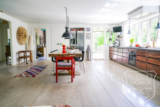 sommerhus landsted privat sø idyl hønsehus location denmark scoutshonor 083