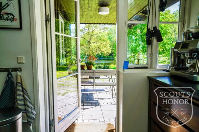 sommerhus landsted privat sø idyl hønsehus location denmark scoutshonor 094