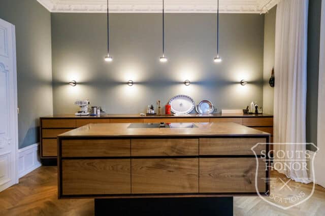 villa apartment classic ground floor wooden kitchen location denmark scoutshonor 33