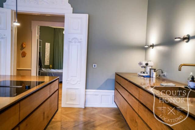 villa apartment classic ground floor wooden kitchen location denmark scoutshonor 36