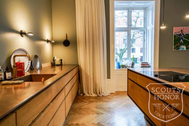 villa apartment classic ground floor wooden kitchen location denmark scoutshonor 38