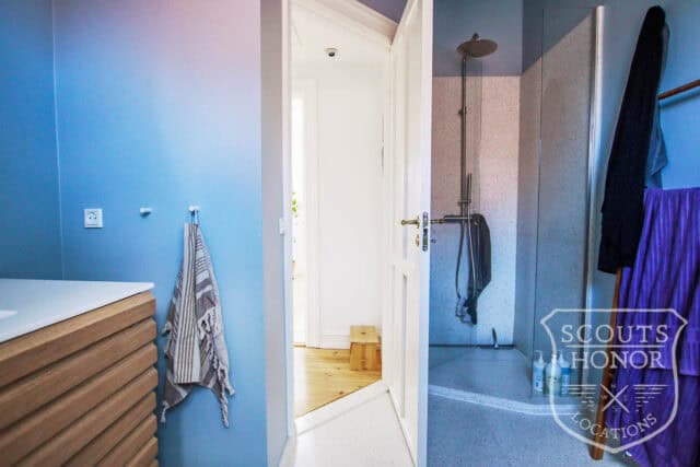villa bindingsværk snedkerkøkken trappe i træ location denmark scoutshonor 15