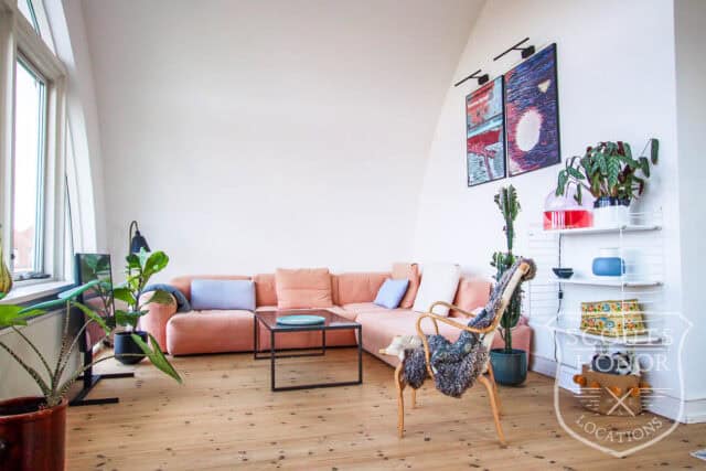 villa bindingsværk snedkerkøkken trappe i træ location denmark scoutshonor 19