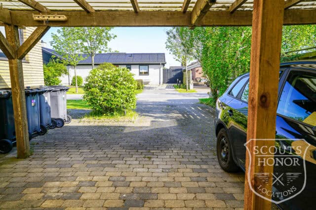 parcelhus retro 70'erne gule mursten originale detaljer location denmark scoutshonor 13