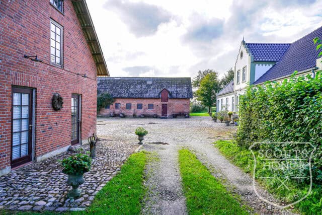 gård rustic design landejendom synlige spær location denmark scoutshonor 032