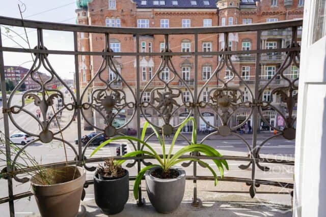herskabslejlighed interior design apartment location denmark copenhagen19 04 2025 at 08.54.38 12